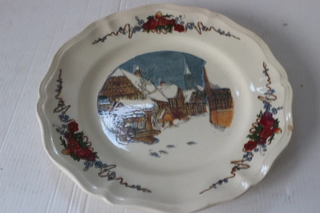 Ancienne assiette en faience OBERNAI SARREGUEMINES village alsace sous la neige