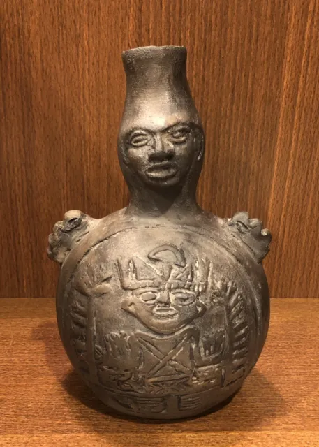 Pre Colombian Chimu Blackware Vessel Peru South America Pottery Bottle