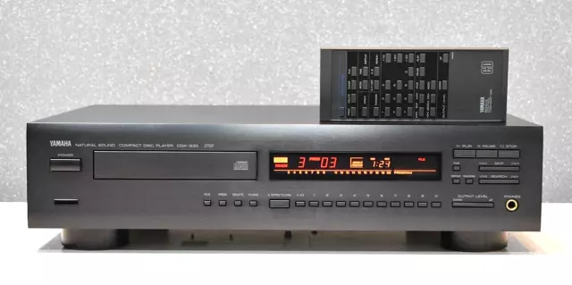 Yamaha CDX-930 High End CD Player with Accessories Excellent Condition