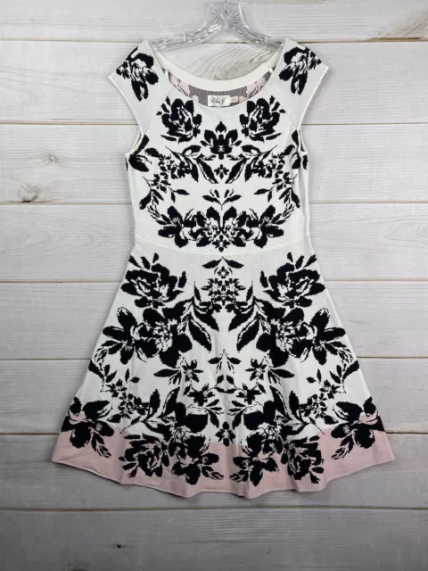 Eliza J Sweater Dress Womens Petite L Black White Floral Cap Sleeve Fit Flare