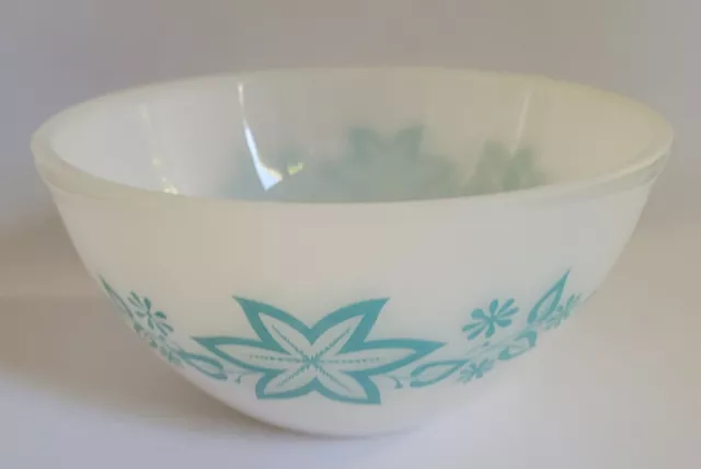 Vintage AGEE STAR FRUIT PYREX BOWL Turquoise Blue Australia Made