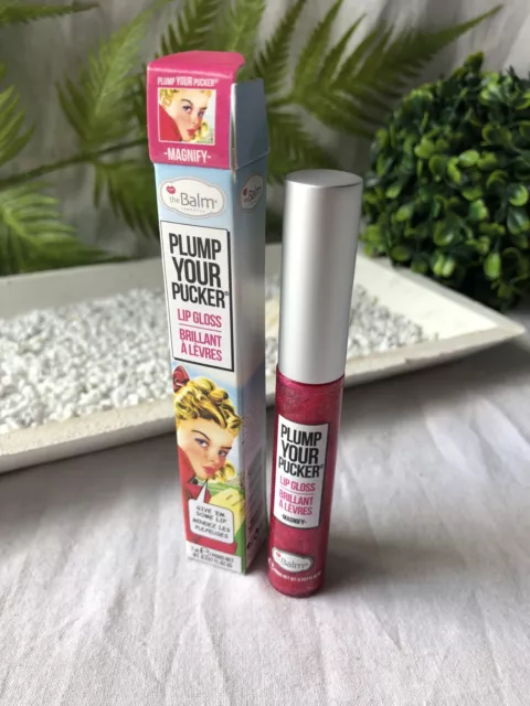 theBalm PLUMP YOUR PUCKER Lip Gloss Flüssiger Lippenstift MAGNIFY 7ml *neu*