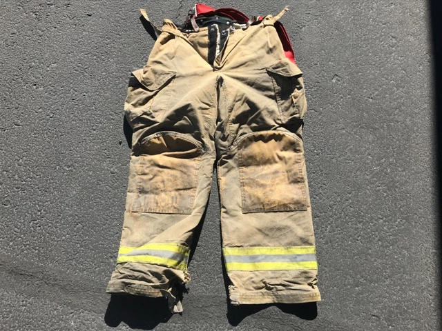 Janesville FireFighter Bunker TurnOut Gear Pants W/ Liner 38XL Mfg 2005 #15