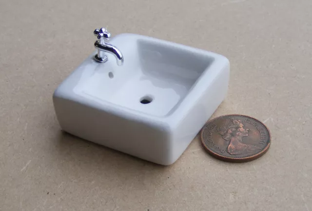 1:12 Square Ceramic Sink With Fitted Tap Dolls House Miniature Kitchen Accessory