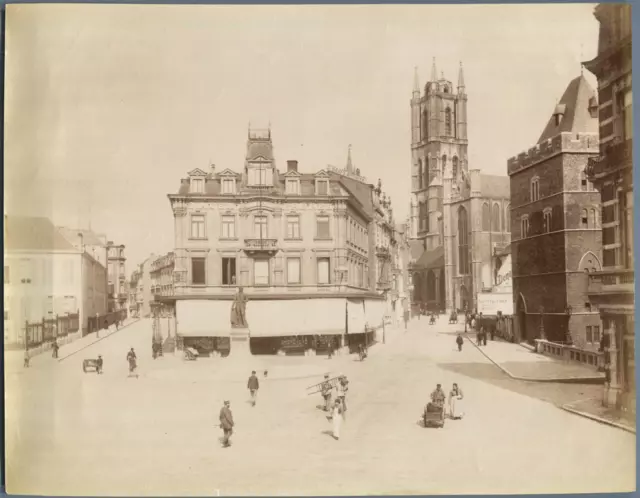 ND. Belgique, Gand, La Place Saint Laurent et L&#039;Eglise St. Bavon  Vintage a