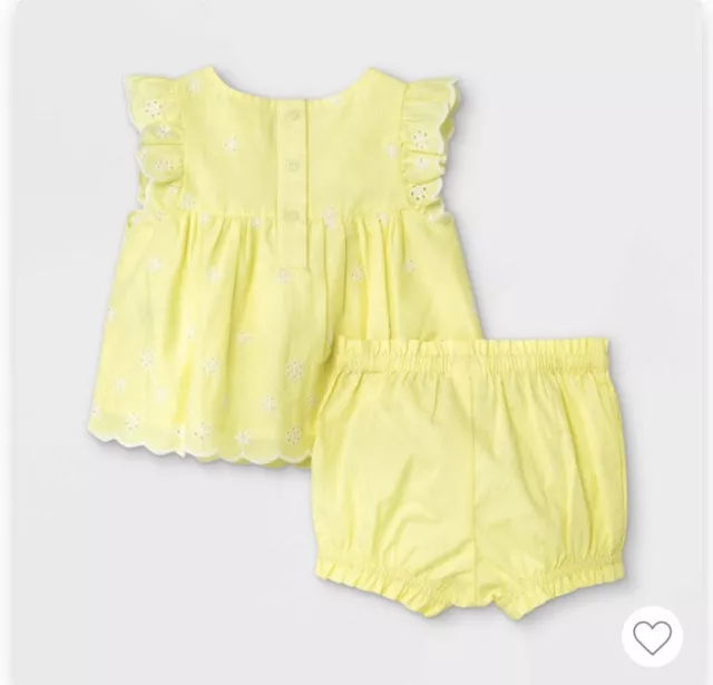 Baby girl eyelet bloomer top & bottom set Cat  & Jack size 0-3 months Lt Yellow