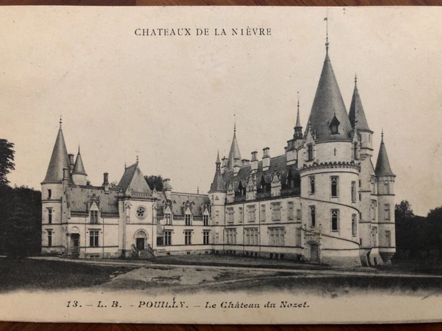 CPA Pouilly-sur-Loire (58, Nièvre) - Le Château du Nozet