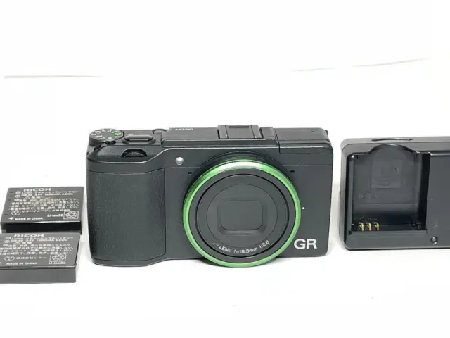 Ricoh GR II 16.2 MP Black Digital Compact Camera Shutter Count 2144 [NEAR MINT]