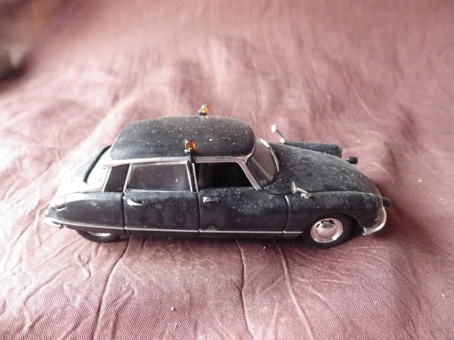 NOREV PLASTQUE ANCIENNE CITROEN DS 19-SERVO