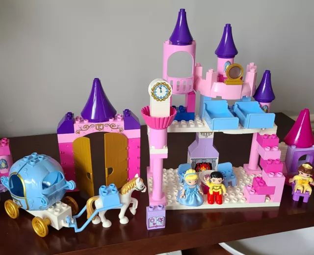 Duplo cinderella castle 2025 6154