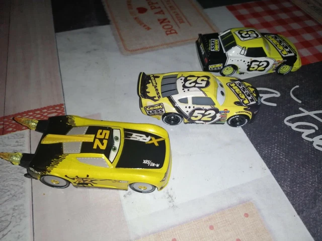 lot de  voitures cars disney pixar metal  d occasion 5