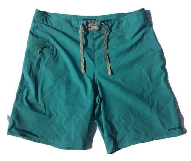 Patagonia Swim Trunks Shorts Adult Size 34 Green Mens Vacation Surf Pocket