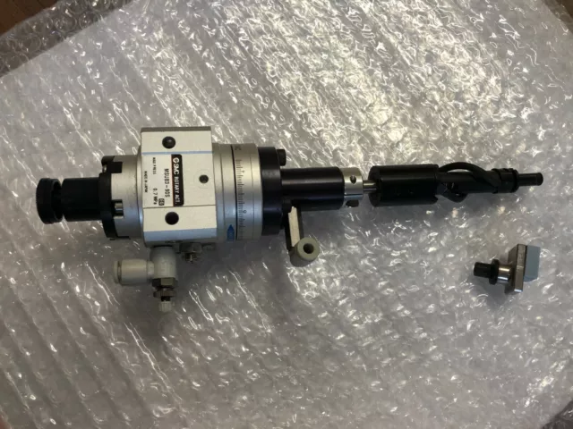 SMC Rotary Actuator MSU-B3-90S with Pneumatic Theta & Vacuum Spindle W/ Nozzles