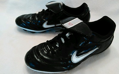 NIKE VERSATRACT BLACK/WHITE Soccer Cleats Youth Size 5.5 Y $14.00 - PicClick