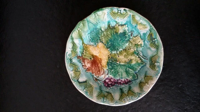 Barbotine égouttoir à Fruits Et Assiette – Motifs Feuilles Vigne Et Raisin – Céramique