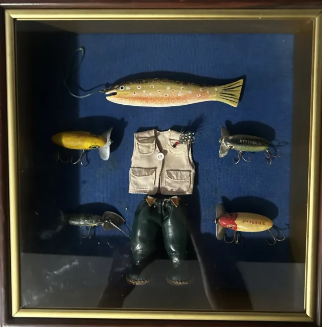 VINTAGE FISHING LURES in shadow box $29.95 - PicClick