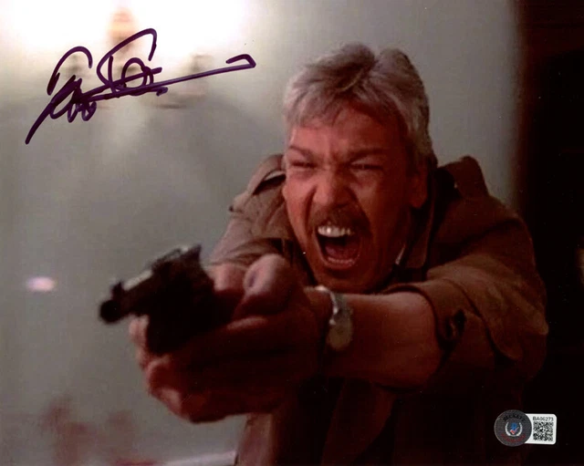 TOM ATKINS SIGNED AUTOGRAPHED 8x10 PHOTO NIGHT OF THE CREEPS HORROR