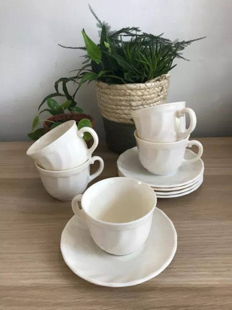 Lot de 5 Tasses avec Soucoupes "Arcopal - France" blanc/crème 2