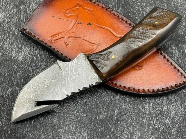Unique CustomHAND Made DAMASCUS Steel Skinning KNIFE 8" RAM HORN HANDLE W/Sheath