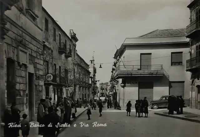 RIESI ( CALTANISSETTA) Banco di Sicilia  e via Roma , vg 1958 f.g. ANIMATA BELLA