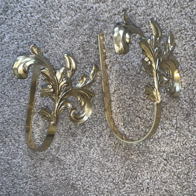 Vintage Brass floral Pattern Curtain Tie Backs Curtain Drapery Holders Unmarked
