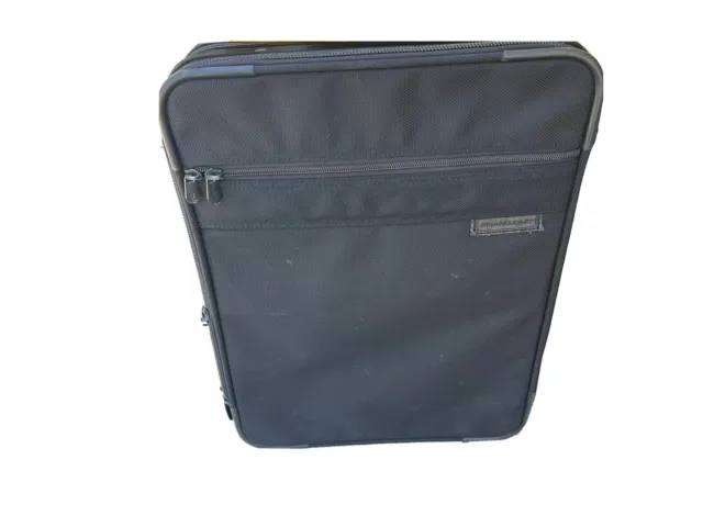 BRIGGS & RILEY Black Nylon International Expandable  Carry-On luggage