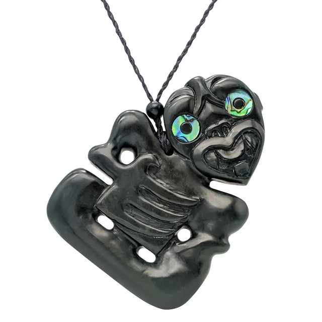 Collier Pendentif En Néphrite (jade) Et Nacre Sculpté à La Main - Marque 81stgeneration - Neuf Avec étiquettes