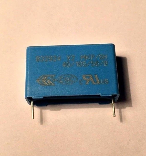 EPCOS Condensateur, Classe X2, 0,47 UF, 305 VAC | Condensateurs à Film Anti-bruit/sécurité 5 X Quantité – B32923C3474M