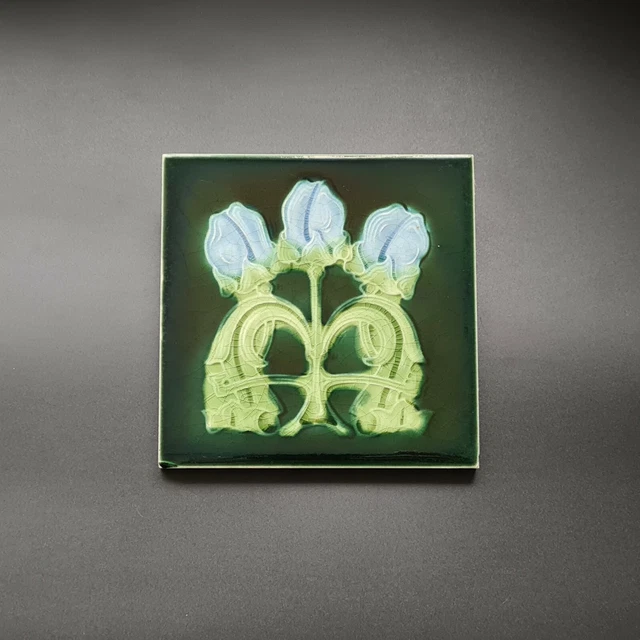 Art Nouveau Fireplace Green Majolica Tile Floral Design T & R Boote 1907 AE3 2