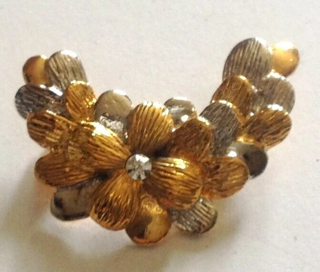 Broche Fleur Vintage Années 60/70 - Couleur Verte Et Rose - Diamètre 4 Cm