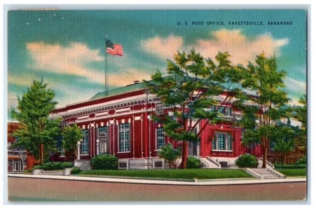 Fayetteville Arkansas AR Postcard US Post Office Building Street View 1933