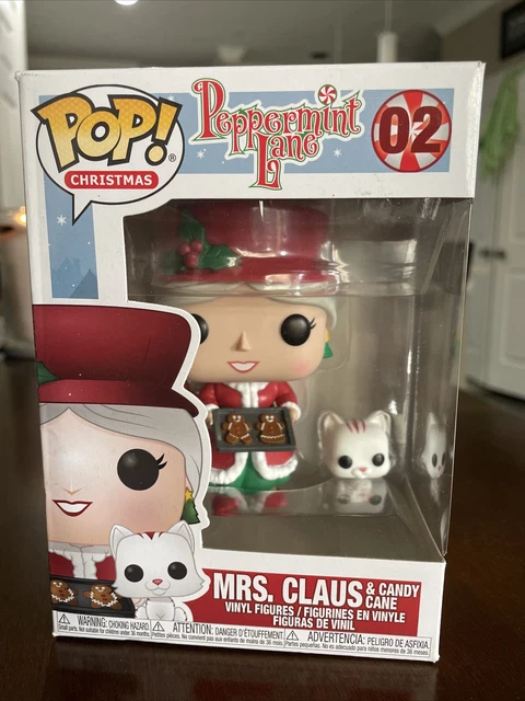 Funko Pop Mrs. Claus & Candy Cane - Peppermint Lane 02