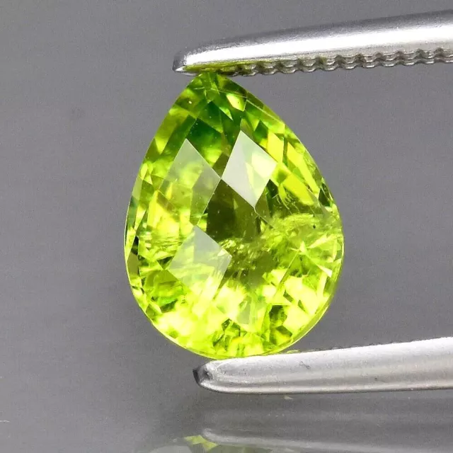 ★★ RARE !! PERIDOT VERT DE MYANMAR : 1,03 CARAT ★★ p378.135t