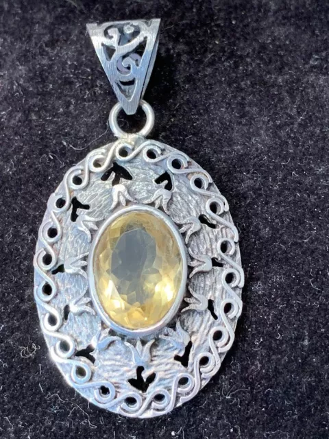 Beautiful Faceted Citrine Embossed Silver Pendant. 925