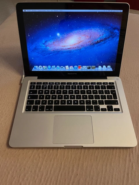 Apple MacBook Pro 13.3" (500GB SSD, Intel Core i5 3a generazione, 2,5 GHz, 8GB)
