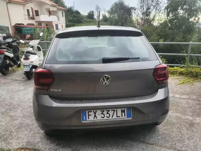 Vendesi Volkswagen Polo 1.0 Benzina 3
