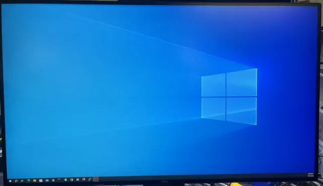 Dell UltraSharp 27-inch IPS InfinityEdge Monitor  (U2717D) - 86SRKM2 2