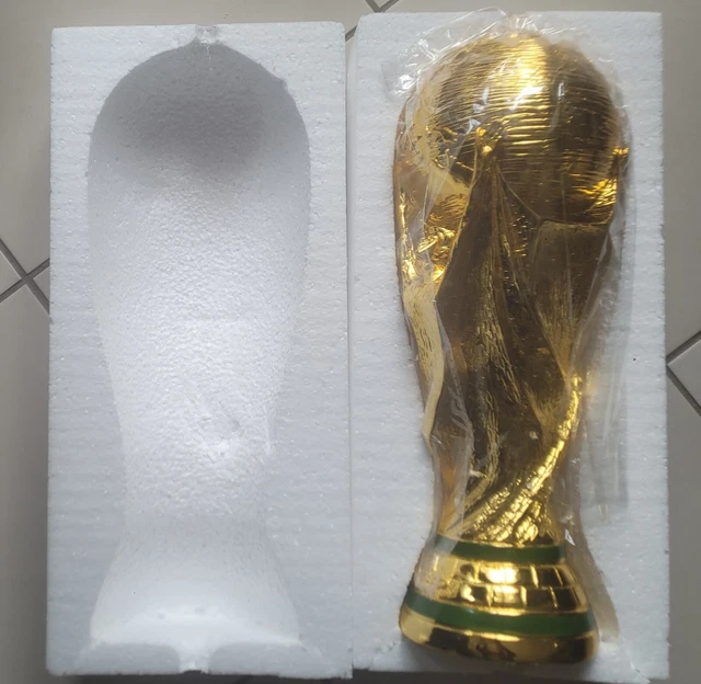 TROPHEE  COUPE DU MONDE 36cm  neuve
