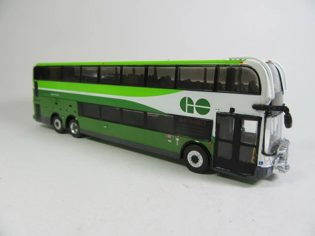 ICONIC REPLICAS 1:87 Bus Alexander Dennis Enviro GO TRANSIT USA EUR 42 ...
