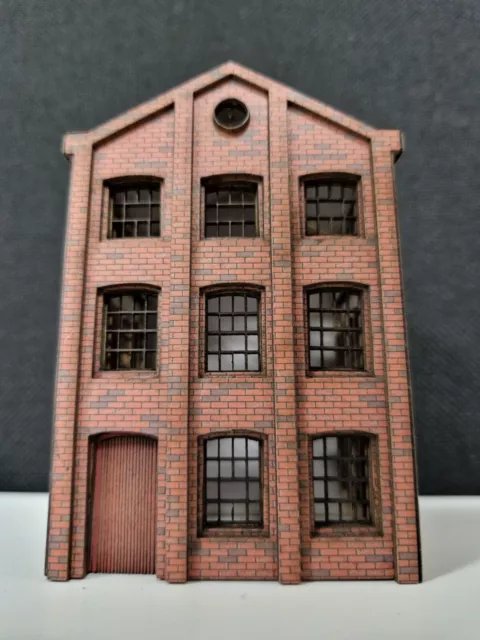 Modelux N Gauge 'Worcester' factory building kit