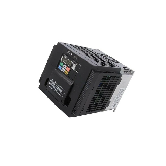 3G3MX2-A4040-E inverter vettoriale potenza massima motore: 4/5,5 kW IN: 10 canale singolo: 4 OM