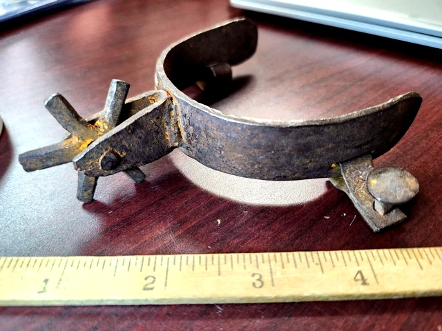 Vintage Handmade CAST IRON Cowboy Western Six-Spoke Spur Antique Western Decor