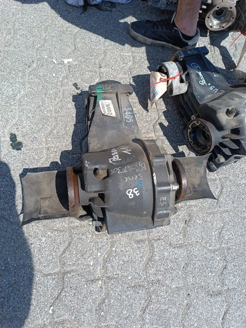 VW PASSAT 3BG Original Diff Différentiel FRB Seulement 32TKM Audi EUR ...