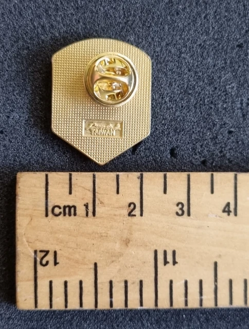 Vintage Soviet USSR Parachute Pin Badge 2