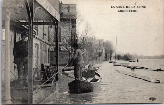 95 ARGENTEUIL - la crue de la seine en 1910