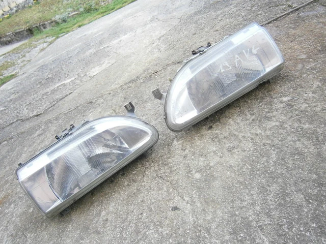 Lot de 2 phares pour r19