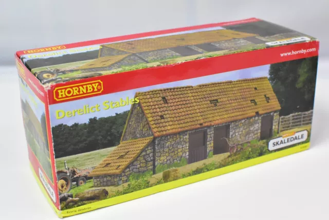 !Bnib! Hornby Skaledale Resin Model Oo Gauge R9648 Derelict Stables