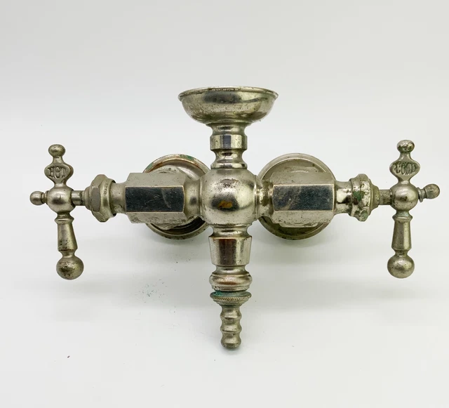 Antique Deco nickel plated Brass Wall Mount Faucet Hot & Cold knobs soap dish