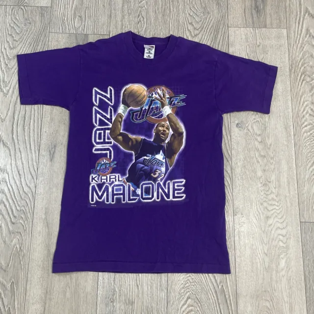 Vintage 90s Karl Malone Tee Size large Dunking Purple Old School