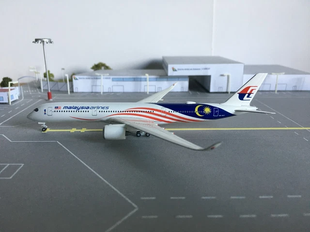 HERPA WINGS SINGAPORE AIRLINES (Gebraucht) in für CHF 60 – mit HERPA WINGS SINGAPORE AIRLINES (Gebraucht) in für CHF 60 – mit